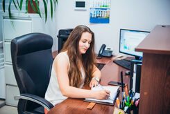 Devenir adjoint administratif
