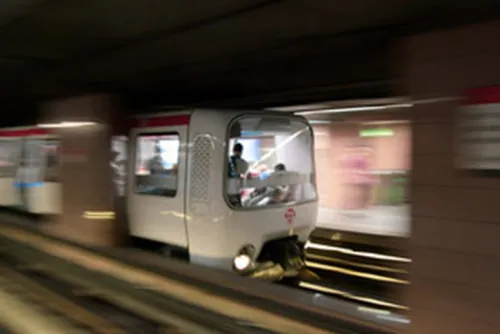 Métro roule vite