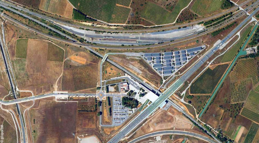 MAGNA PORTA_NIMES METROPOLE