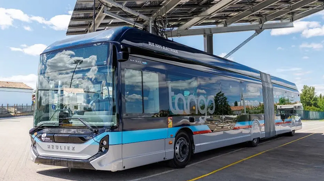 Bus articulé_Nimes Métropole