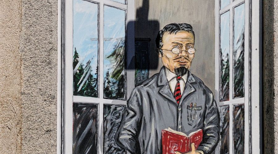 Instituteur (trompe-l'oeil à St-Martin-Lestra-Loire)