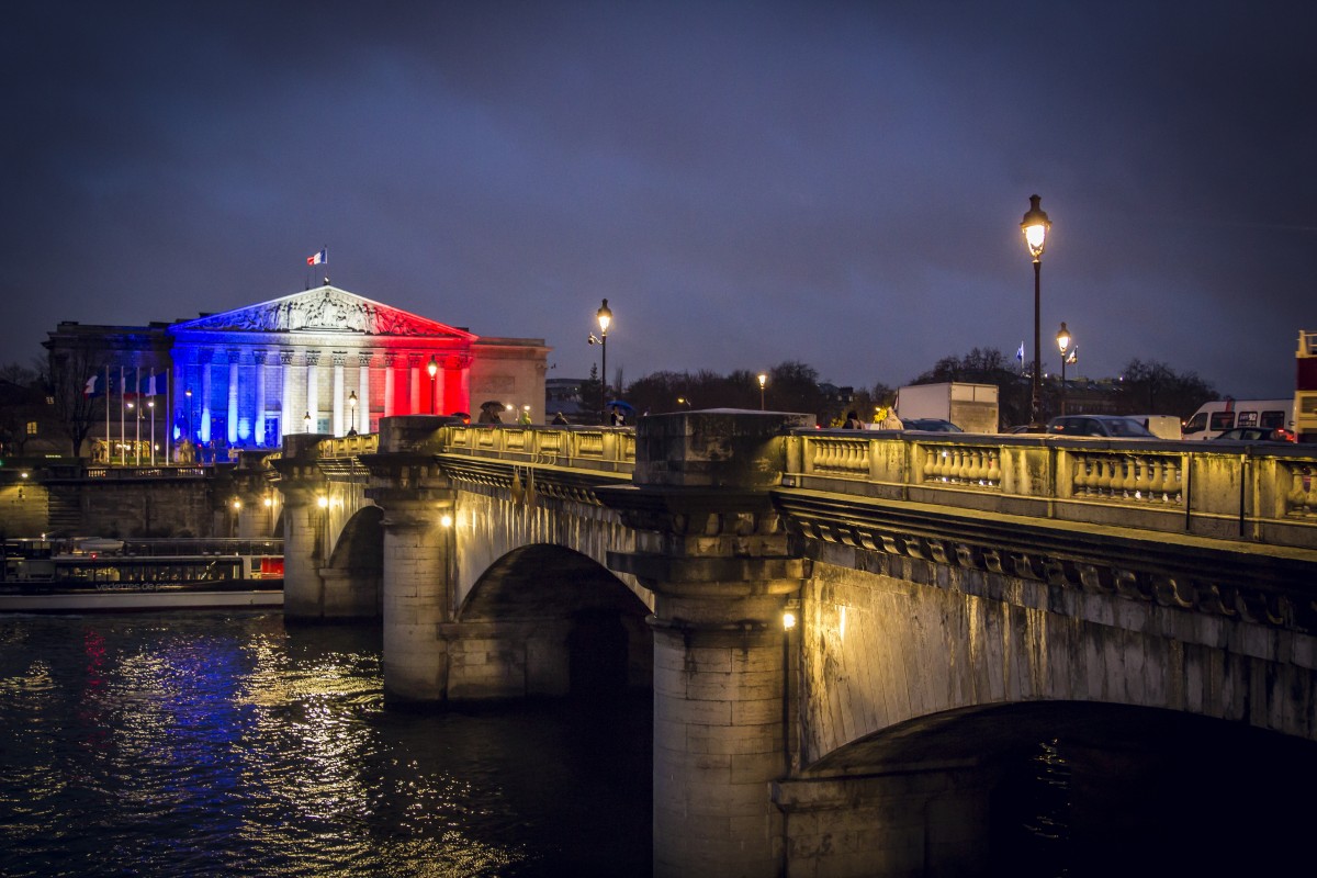 Assemblée nationale et pont de la Concorde à Paris
